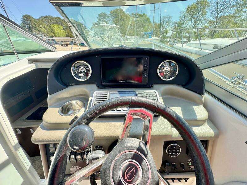 2020 Crownline 264CR