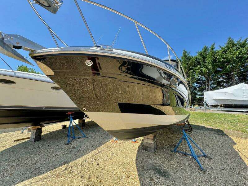 2020 Crownline 264CR