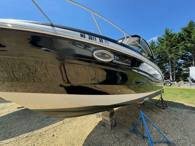 2020 Crownline 264CR