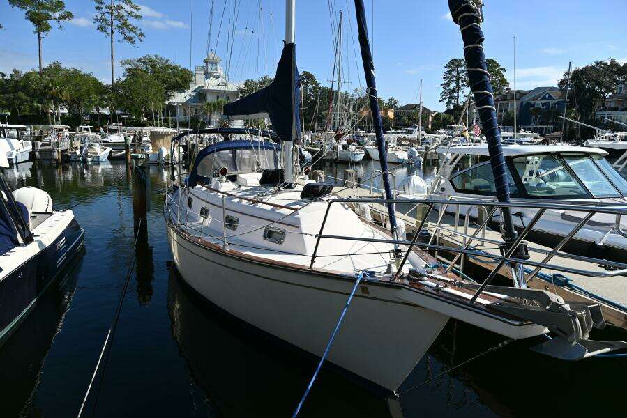 1997 Island Packet IP29