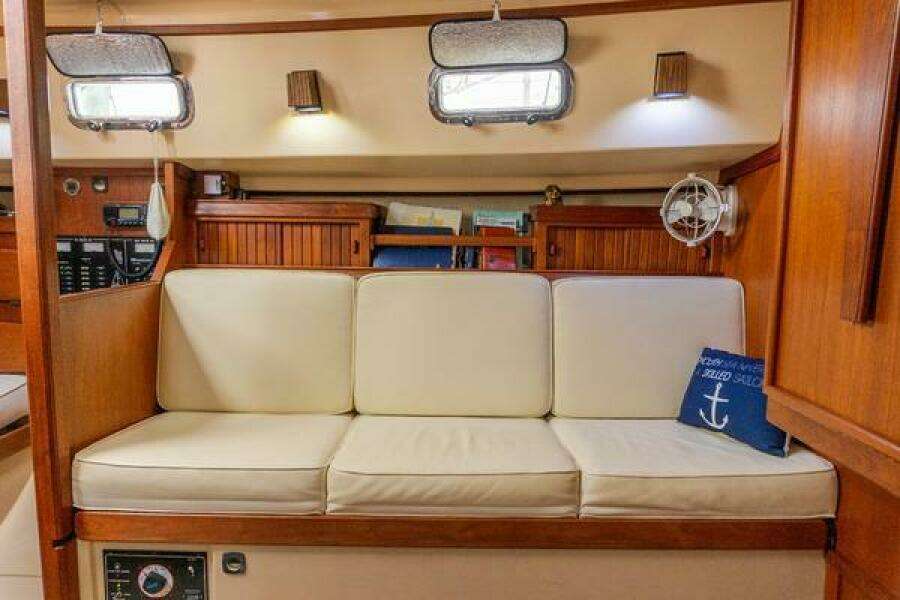 1997 Island Packet IP29