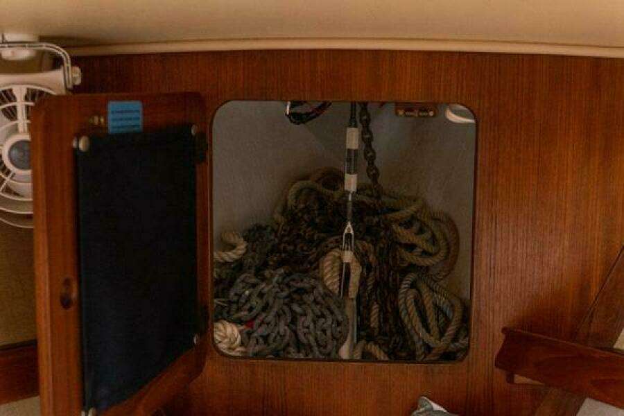 1997 Island Packet IP29