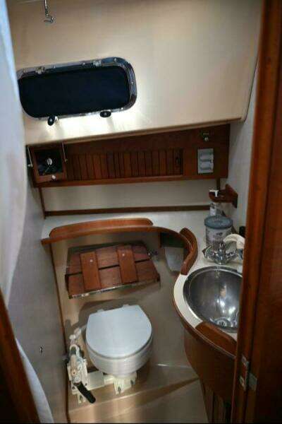 1997 Island Packet IP29