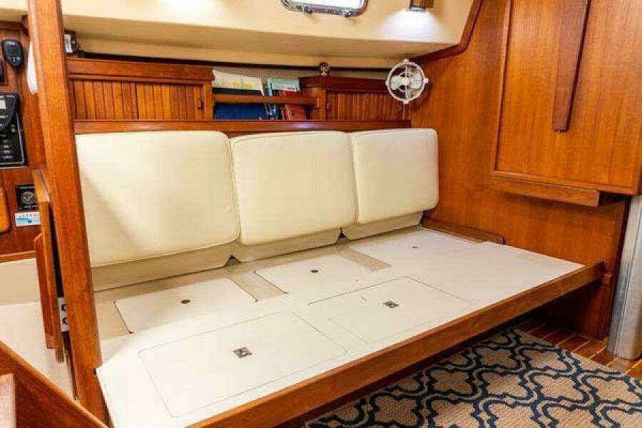 1997 Island Packet IP29