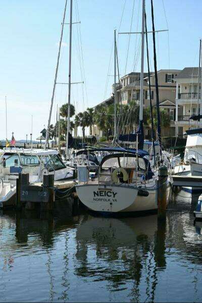 1997 Island Packet IP29