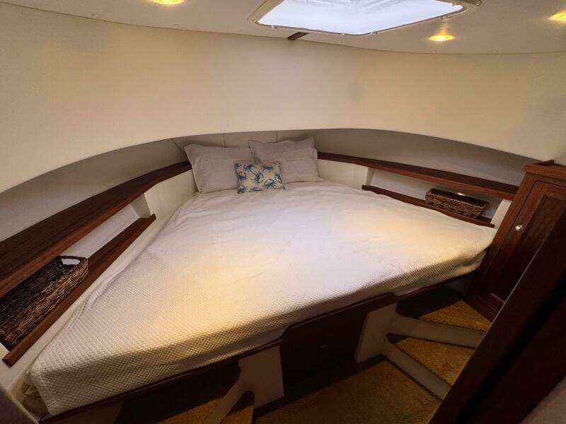 41 Nordic Tug 34 Forward Stateroom