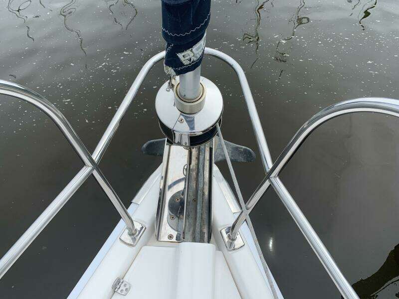 2009 Hunter 45 Deck Salon