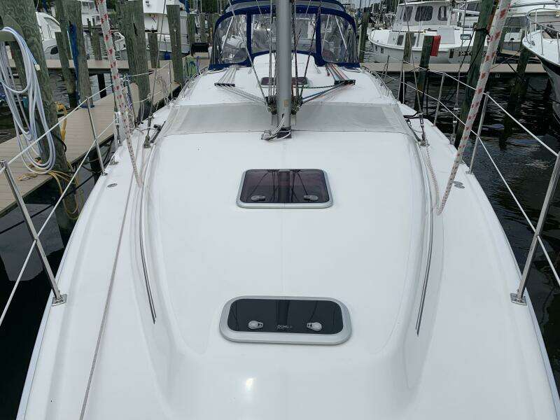 2009 Hunter 45 Deck Salon
