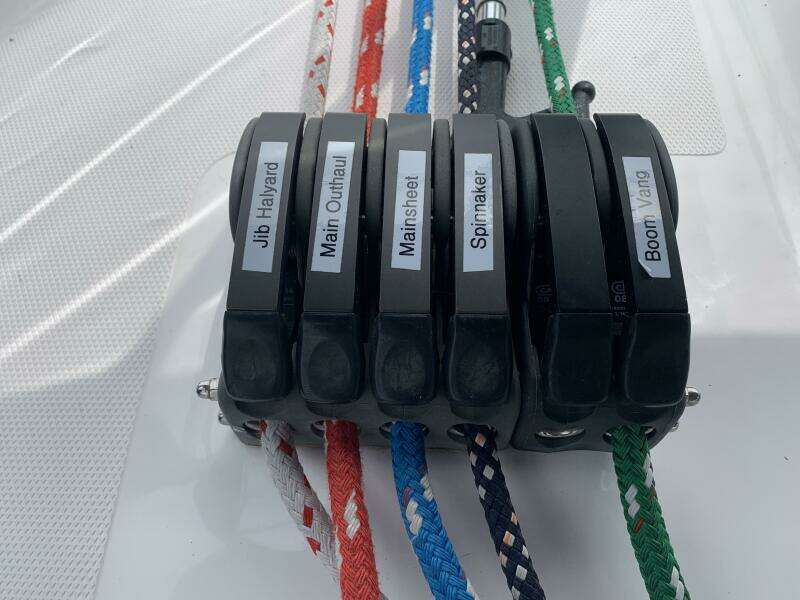 2009 Hunter 45 Deck Salon