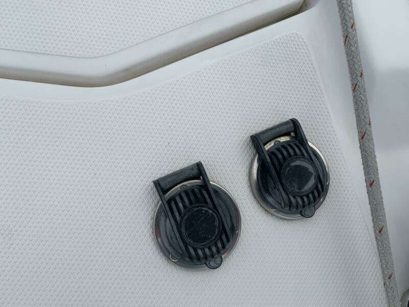 2009 Hunter 45 Deck Salon