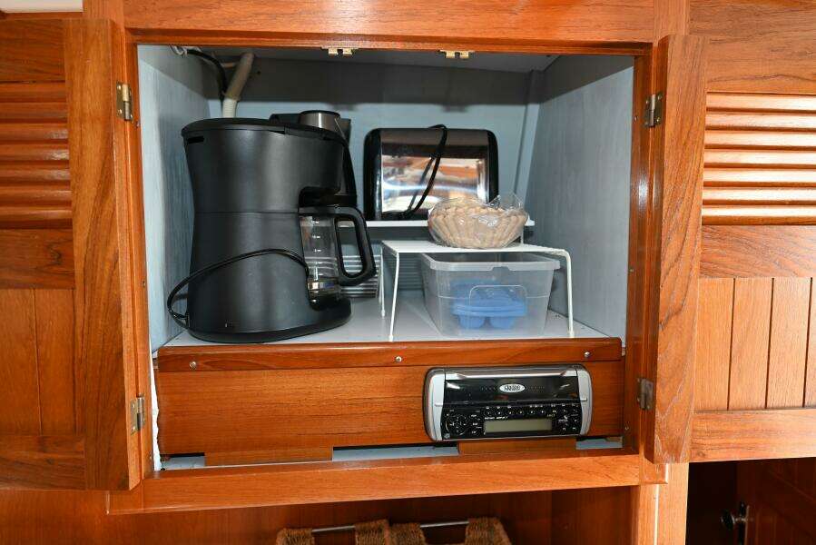 2005 Monk Flybridge Trawler