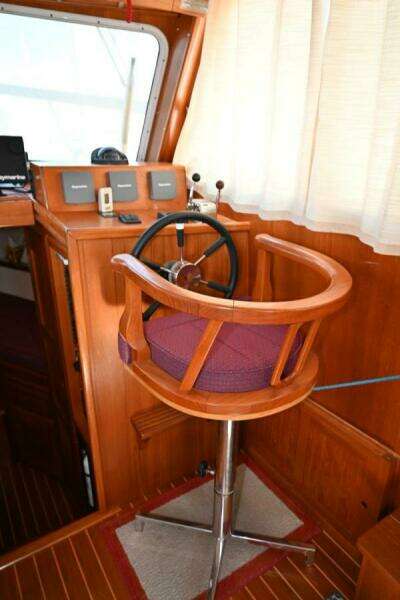 2005 Monk Flybridge Trawler