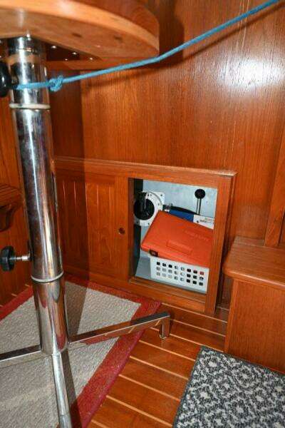 2005 Monk Flybridge Trawler