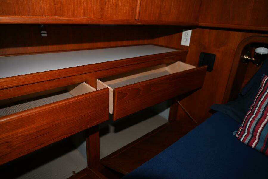 2005 Monk Flybridge Trawler