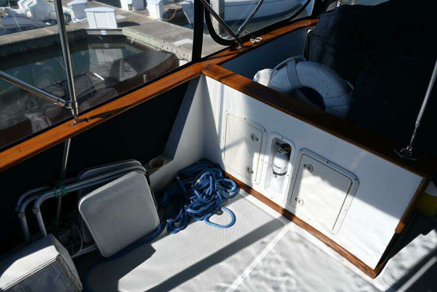 2005 Monk Flybridge Trawler