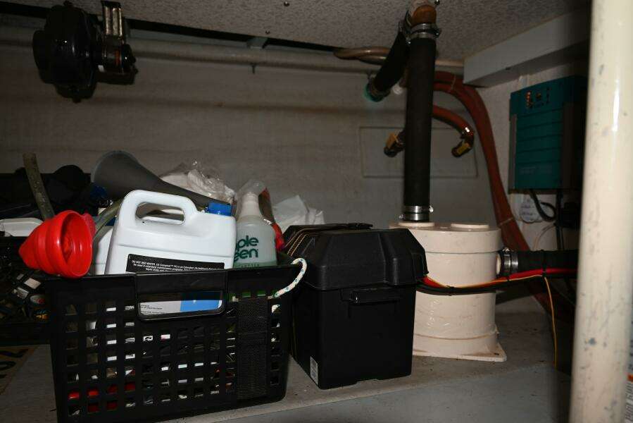 2005 Monk Flybridge Trawler