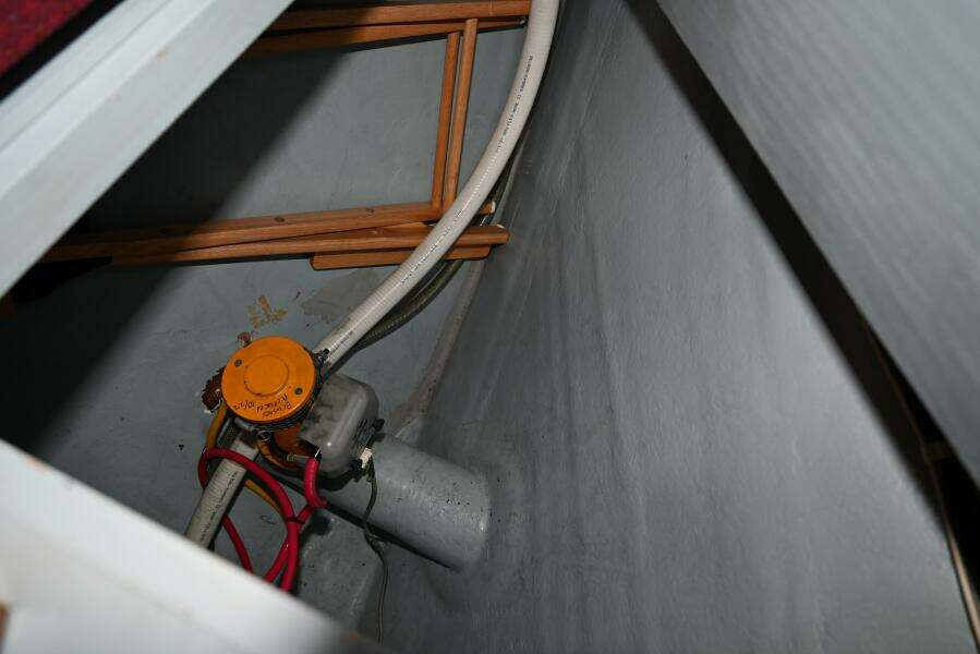 2005 Monk Flybridge Trawler