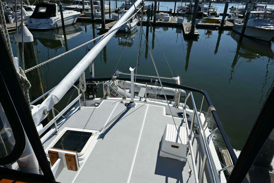 2005 Monk Flybridge Trawler