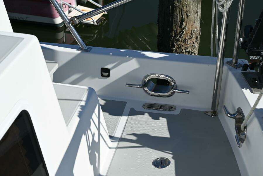 2005 Monk Flybridge Trawler