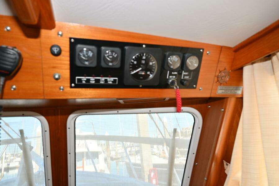 2005 Monk Flybridge Trawler