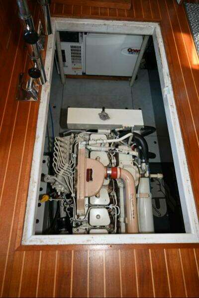 2005 Monk Flybridge Trawler