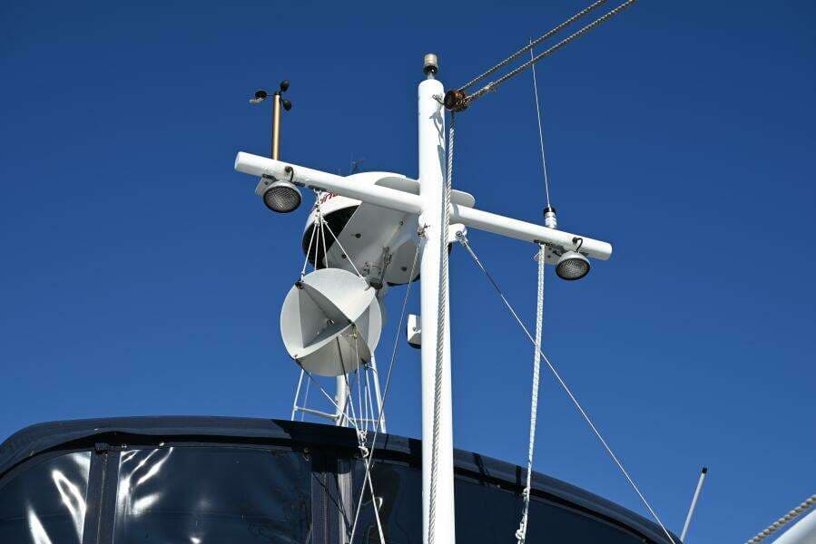 2005 Monk Flybridge Trawler