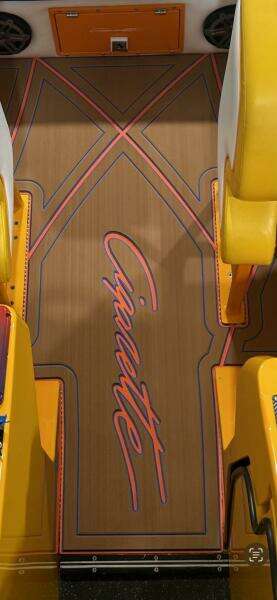 2005 Cigarette 39 Top Gun UNLIMITED