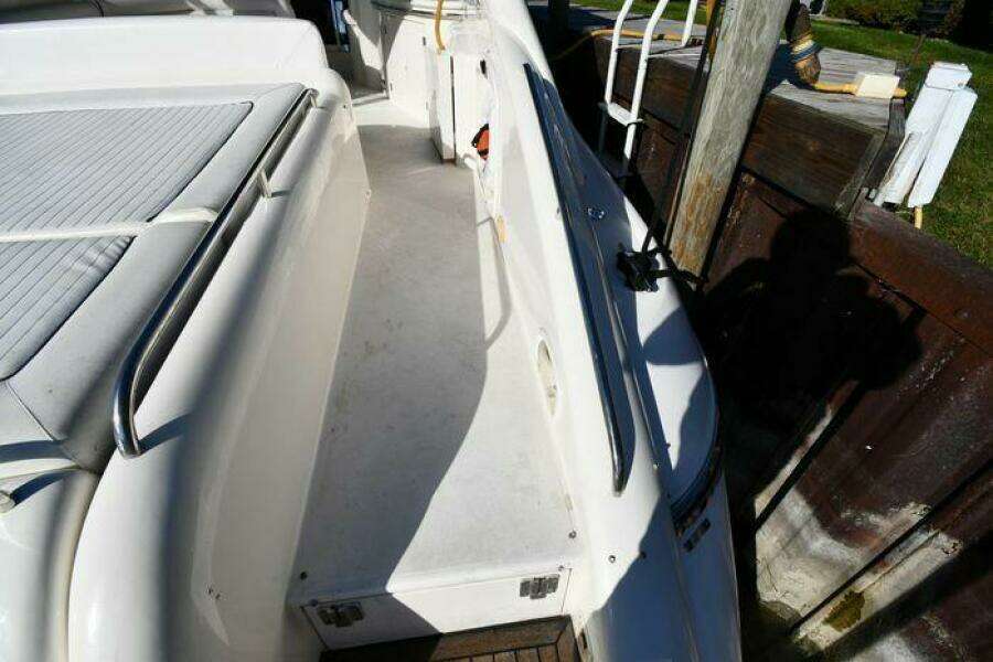 1997 Sunseeker Camargue 47