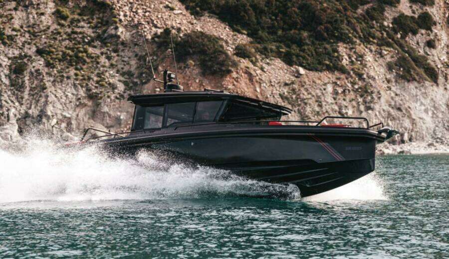 2025 Brabus Shadow 1000XC