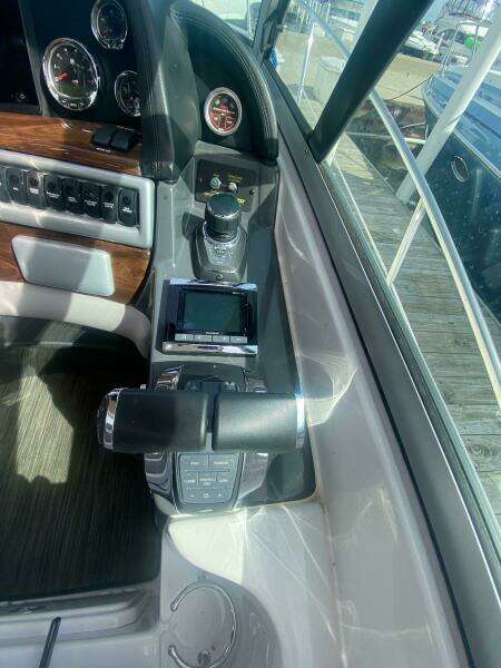 2018 Four Winns 355 Vista