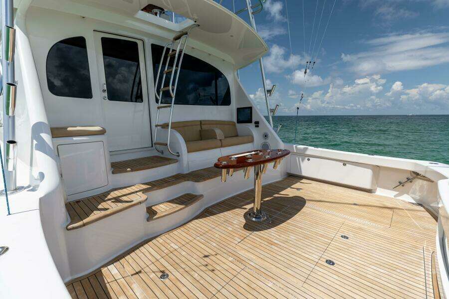 2017 Viking 66 Convertible MISS VICTORIA Cockpit