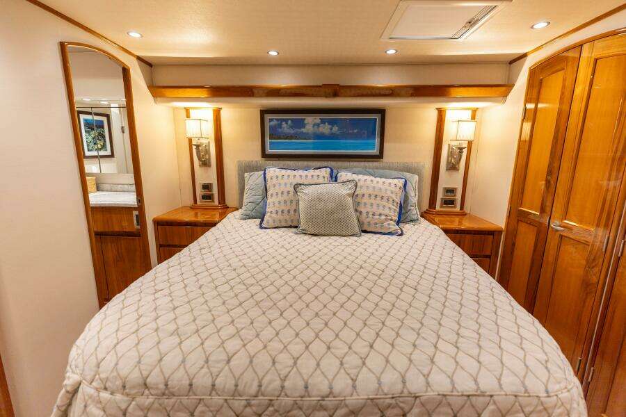 2017 Viking 66 Convertible MISS VICTORIA Master Stateroom