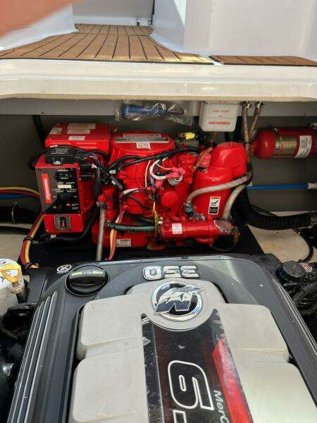 2018 Monterey 295 SY