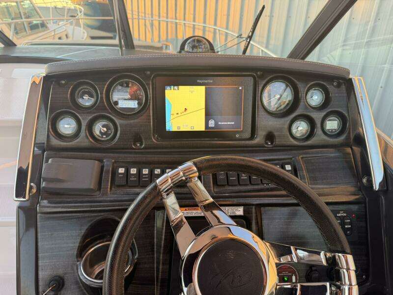 2018 Monterey 295 SY