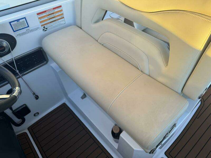 2018 Monterey 295 SY