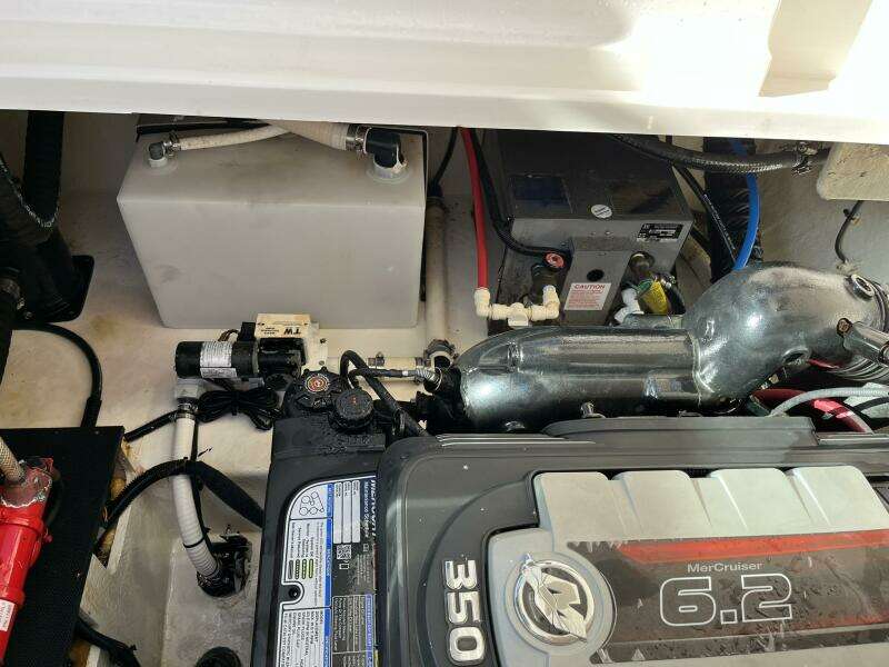 2018 Monterey 295 SY