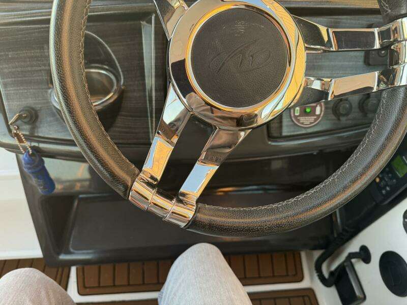 2018 Monterey 295 SY