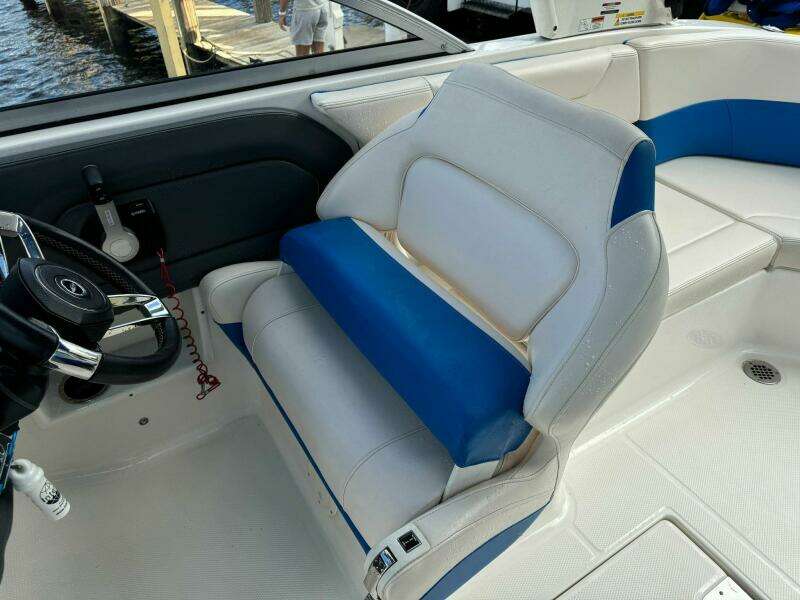 2017 Chaparral 250 Suncoast