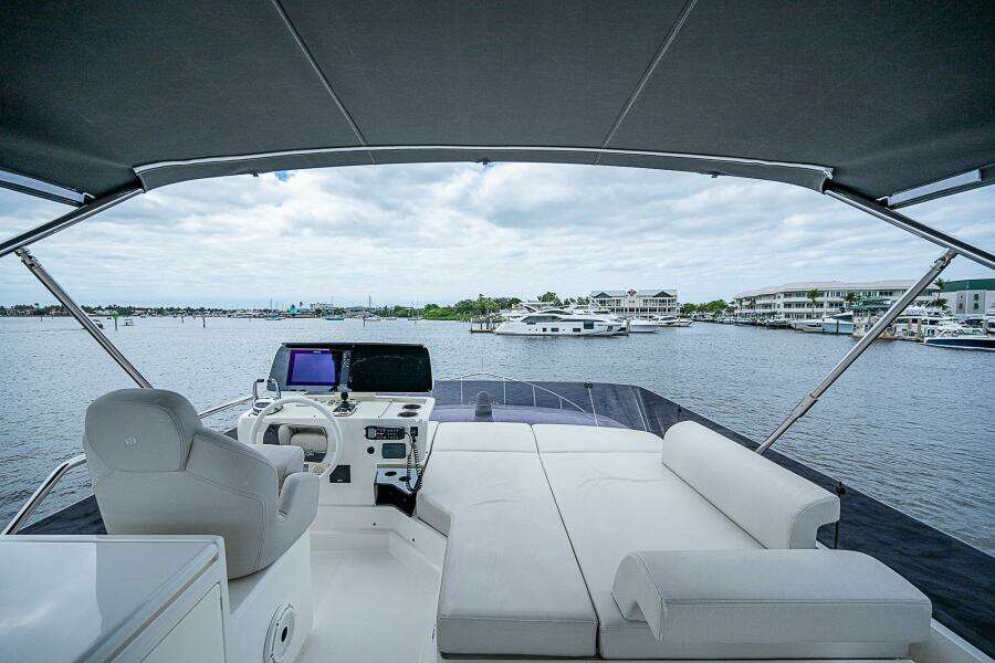 2021 Ferretti Yachts 500