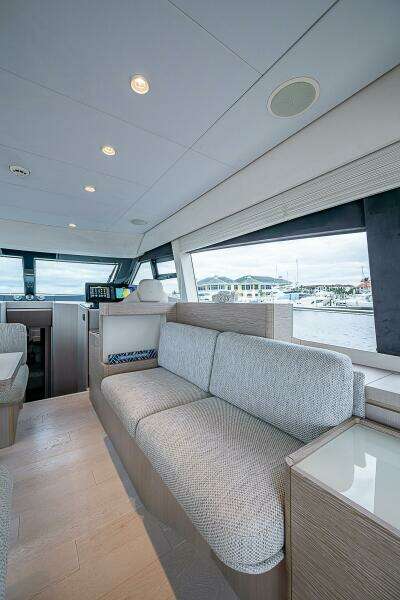 2021 Ferretti Yachts 500