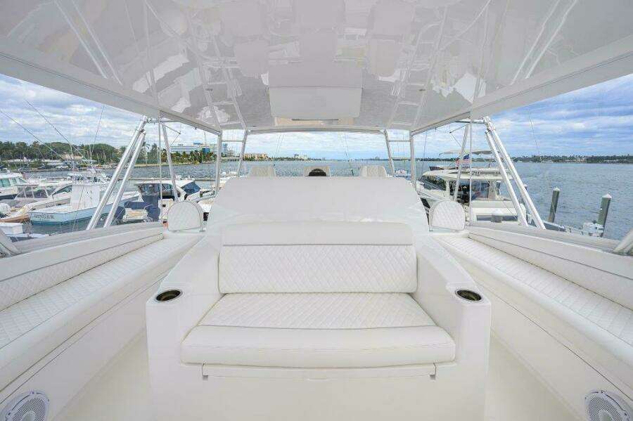 Viking 68 Twin Reels - Flybridge