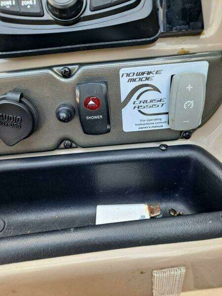 2013 Yamaha Boats 242 Limited S