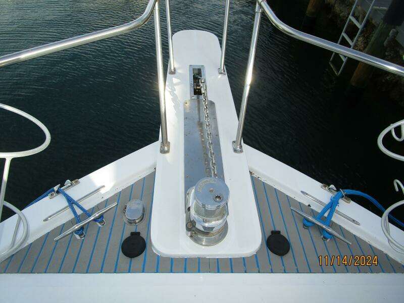 44' Viking anchor windlass