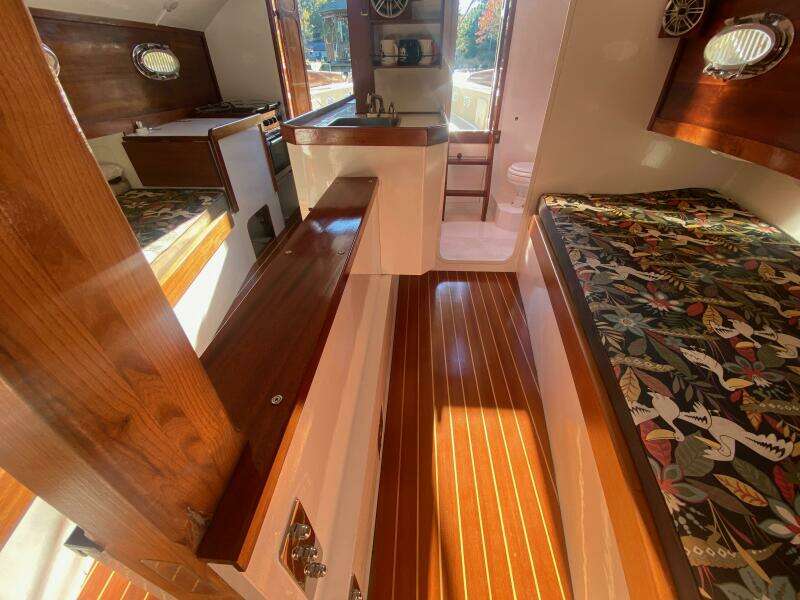 2012 Custom 37ft Catboat Barnegat Bay A-Cat Yacht Adaptation