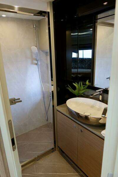 2026 Absolute 58 Navetta