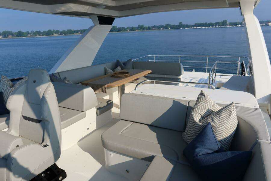 2026 Absolute 58 Navetta