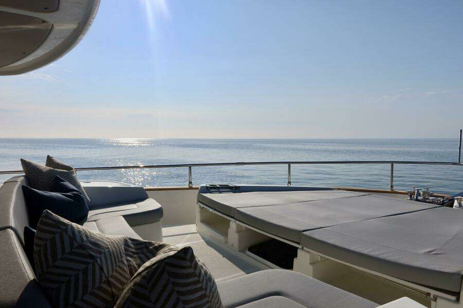 2026 Absolute 58 Navetta