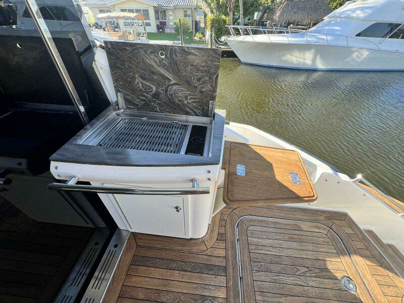 2015 Regal 53 Sport Coupe