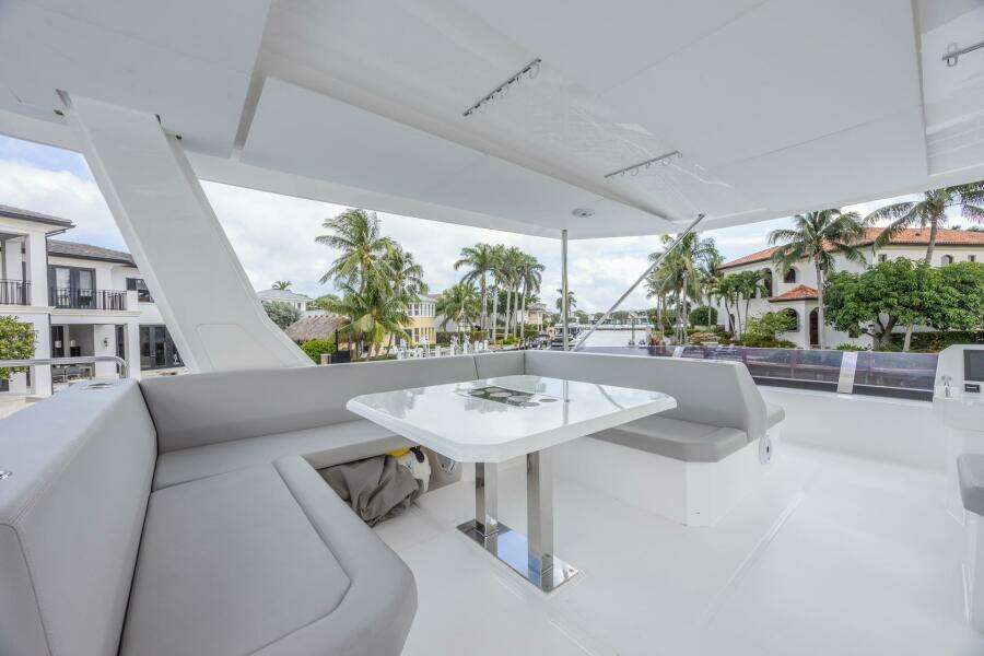 2024 Leopard 53 Powercat