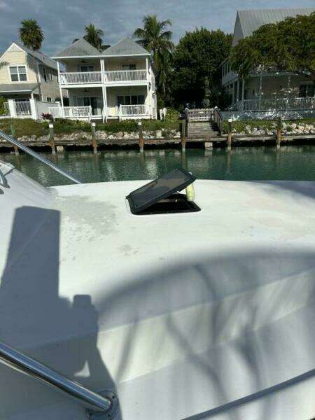 2000 Stolper 3800 Tournament Express